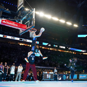 小区地下车库维保中